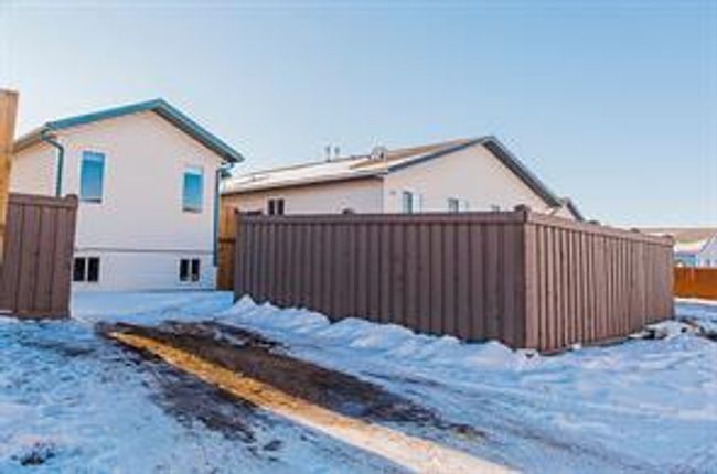 9610 123 Ave, House detached with 3 bedrooms, 2 bathrooms and 2 parking in Grande Prairie AB | Image 4