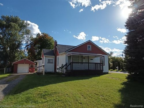491 Ada St, South Lyon, MI, 48178-1323 | Card Image
