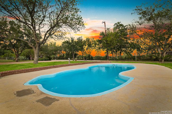 13040 Tomlynn, House other with 4 bedrooms, 2 bathrooms and null parking in Atascosa TX | Image 32