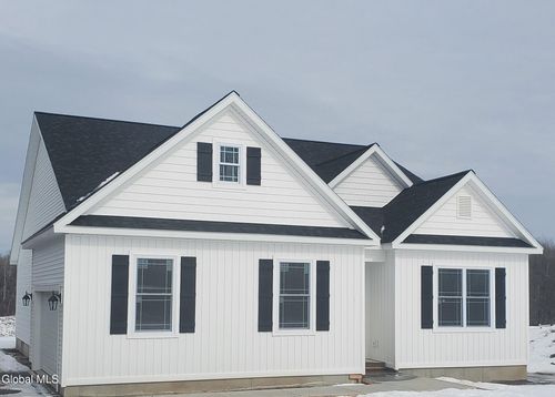 43 Mcbride Road, Halfmoon, NY, 12065 | Card Image