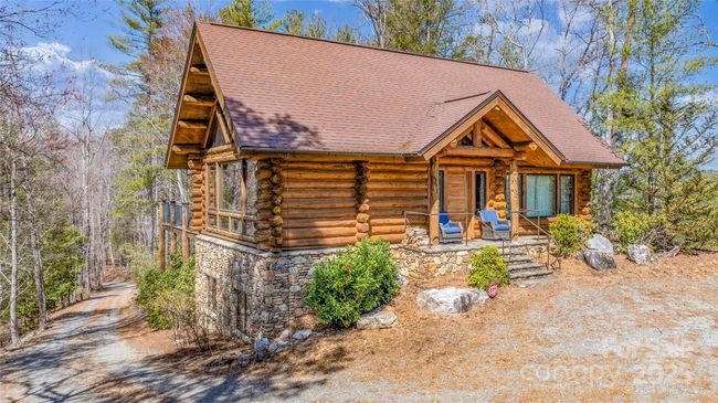 Home entrance | Image 39