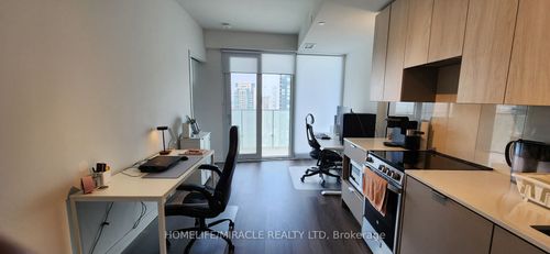 3883 Quartz Rd, Mississauga, ON, L5B0M4 | Card Image