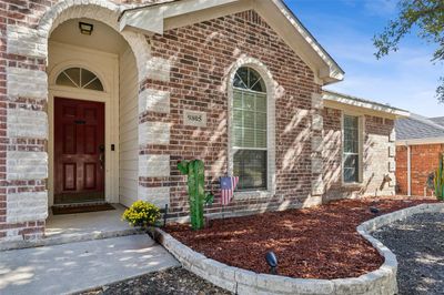 9805 Garden Court, House other with 4 bedrooms, 2 bathrooms and null parking in Denton TX | Image 3