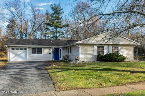 3 Waverly Pl, Aberdeen, NJ, 07747-1817 | Card Image