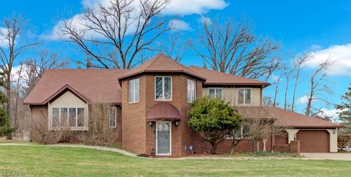 34 Iroquois Trl, Malvern, OH, 44644-9607 | Card Image