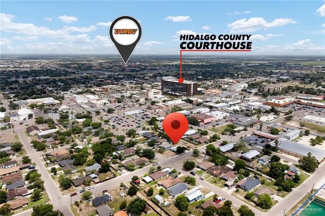 321 E Stubbs St, House other with 3 bedrooms, 2 bathrooms and 2 parking in Edinburg TX | Image 17