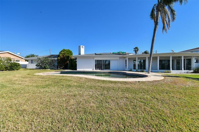 568 Johns Pass Ave, House other with 4 bedrooms, 3 bathrooms and null parking in MADEIRA BEACH FL | Image 18