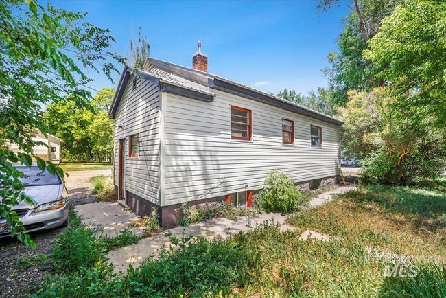 202 E 2 Nd St, Home with 5 bedrooms, 2 bathrooms and 2 parking in Shoshone ID | Image 26