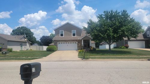212 Sandyshores Dr, Chillicothe, IL, 61523-2408 | Card Image