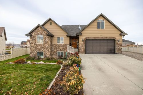 888 W 460 S, Tremonton, UT, 84337-6745 | Card Image