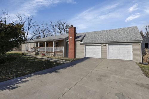 5060 Wheeling Rd Ne, Lancaster, OH, 43130-9319 | Card Image