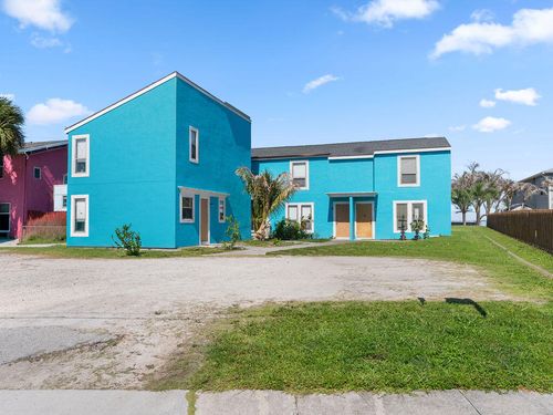 642 & 646 Eldorado St, Fort Pierce, FL, 34949-3505 | Card Image
