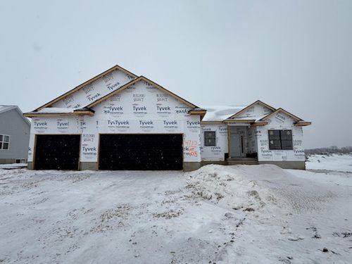 4710 Wild Horse Dr, Cedar Falls, IA, 50613-8347 | Card Image