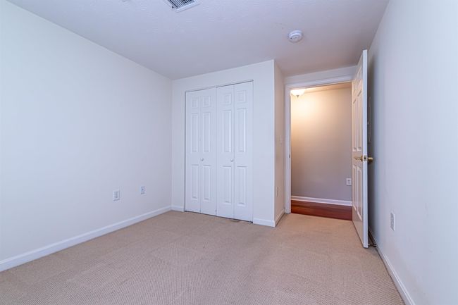 APT-4B - 5 Crosswoods Path Blvd, Condo with 2 bedrooms, 1 bathrooms and null parking in Merrimack NH | Image 15