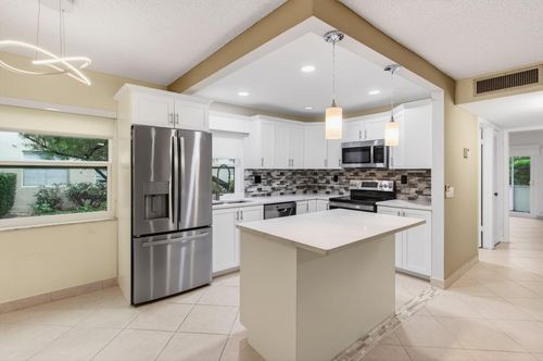 293 Normandy G, Delray Beach, FL, 33484-4777 | Card Image