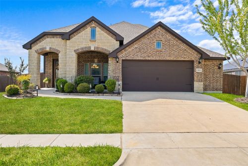 1901 Sunflower Dr, Glenn Heights, TX, 75154-8795 | Card Image