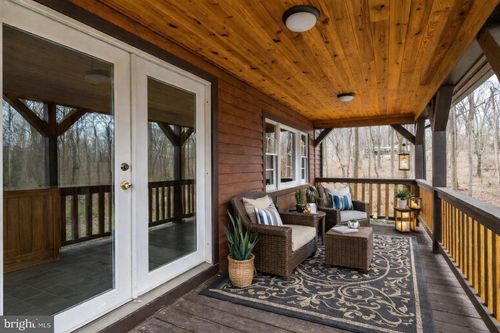 126 Mill Hill Rd, Huntly, VA, 22640-3013 | Card Image