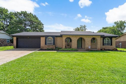 22 Mary, Kiefer, OK, 74041-4513 | Card Image