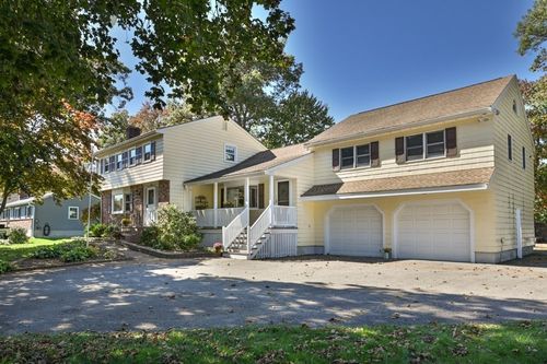 12 Allen Park Dr, Wilmington, MA, 01887-2939 | Card Image