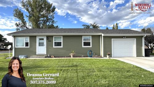 444 Albany Ave, Torrington, WY, 82240-1529 | Card Image