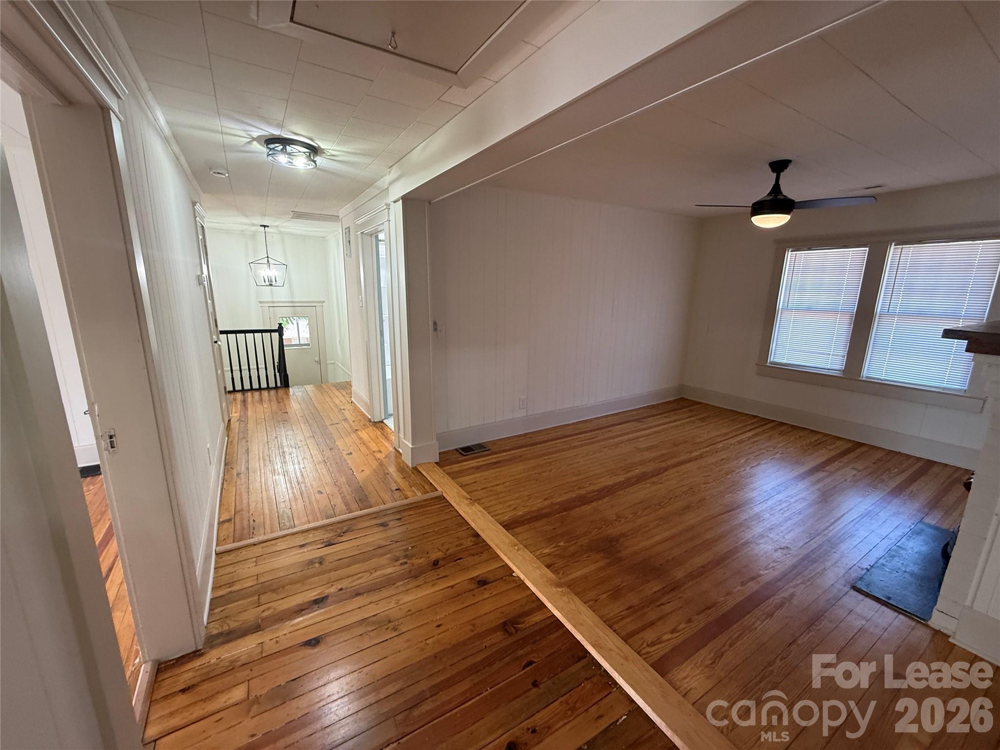 Residential Lease in Belmont 5