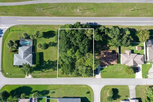 5 Ludlow Ln W, Palm Coast, FL, 32137-9558 | Card Image