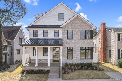 667 Oak Ave, Birmingham, MI, 48009-1327 | Card Image