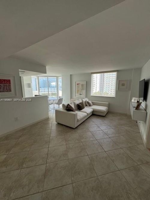 apt-708-1621 Bay Rd, Miami Beach, FL, 33139-3260 | Card Image