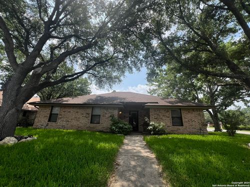 931 Northpark Rdg, New Braunfels, TX, 78130-8364 | Card Image