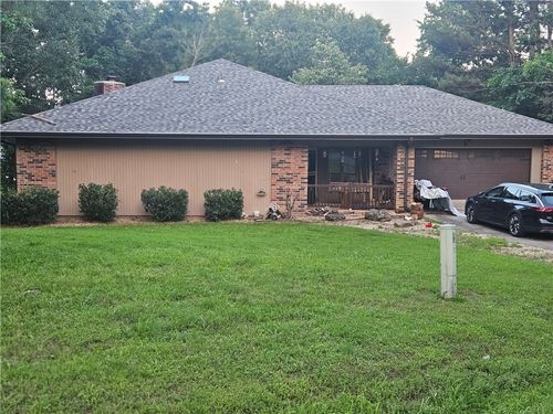 9 Forfar Ln, Bella Vista, AR, 72715-4407 | Card Image