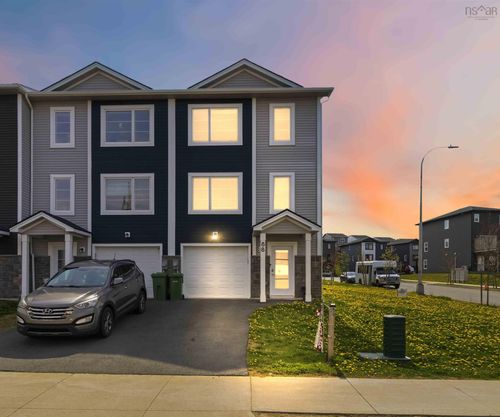 88 Flatrock Crescent, Beechville, NS, B3T0N3 | Card Image