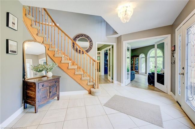 7664 Maltby Rd E, House other with 4 bedrooms, 3 bathrooms and 12 parking in Puslinch ON | Image 4