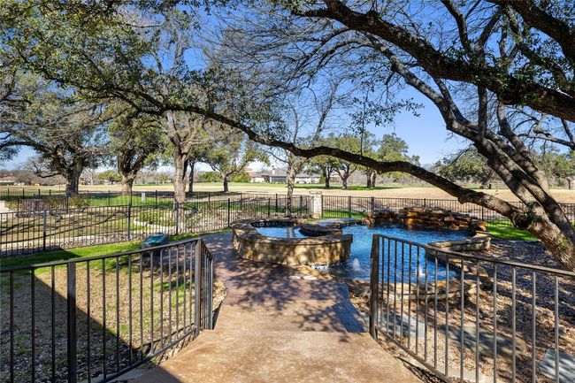 309 Grand Oaks Ln, House other with 4 bedrooms, 5 bathrooms and 4 parking in Georgetown TX | Image 29