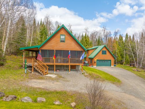 122 Moose Pond Ln, Bloomingdale, NY, 12913-2205 | Card Image