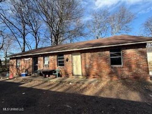 b-210 Avenue H, Greenwood, MS, 38930-5620 | Card Image