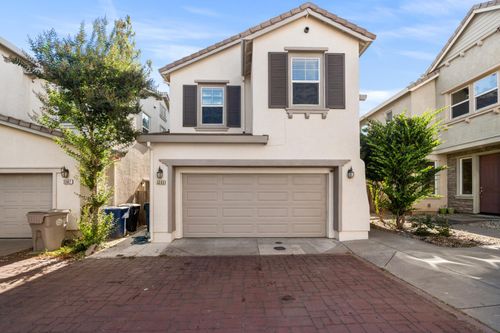 3393 Soda Way, Sacramento, CA, 95834 | Card Image