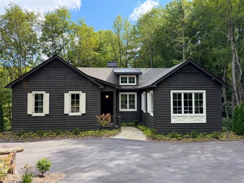 2272 Trillium Ridge Rd, Cullowhee, NC, 28723-2472 | Card Image