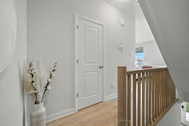 702 Confluence Walk, House attached with 2 bedrooms, 2 bathrooms and 1 parking in Ottawa ON | Image 6