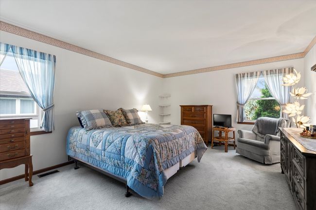 620 W 58 Th St, House other with 3 bedrooms, 3 bathrooms and 2 parking in Westmont IL | Image 18
