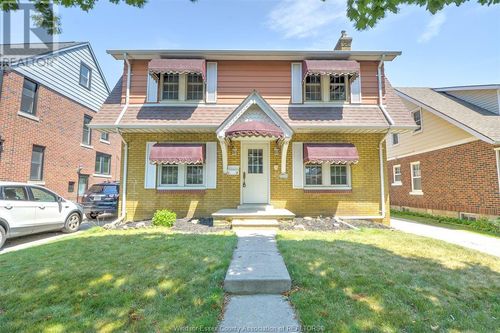 2282 Chilver Rd, Windsor, ON, N8W2V3 | Card Image