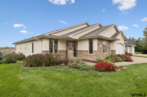 4314 Edgerton Dr, Bellevue, NE, 68123-4300 | Card Image