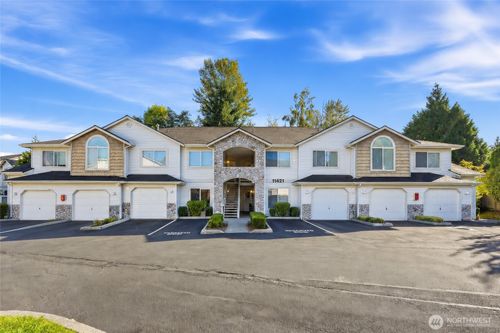 aa102-11421 8th Ave W, Everett, WA, 98204-5978 | Card Image
