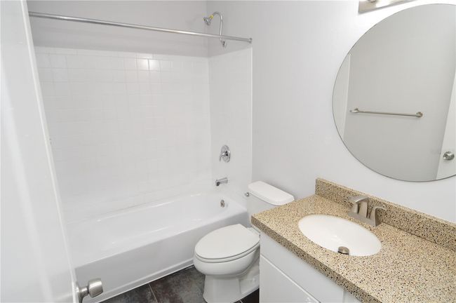 UNIT-204 - 8605 Mallard Reserve Dr, Condo with 2 bedrooms, 2 bathrooms and null parking in TAMPA FL | Image 29