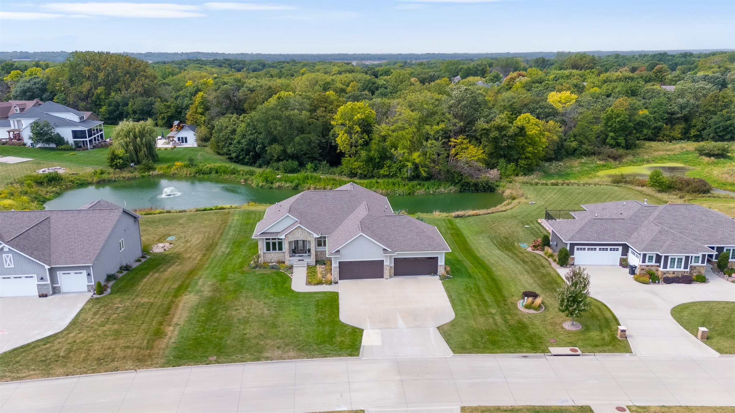 27th Ct, Ankeny, IA 50023