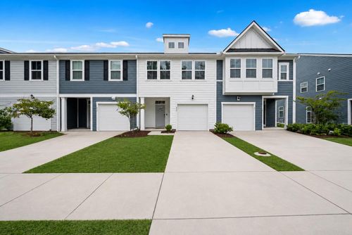 492 Trotters Ln, Moncks Corner, SC, 29461-6732 | Card Image