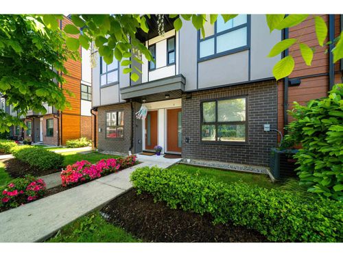 8-19760 55 Avenue, Langley, BC, V3A0L1 | Card Image