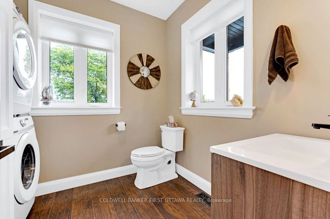 38 Tuttle Pt, House other with 3 bedrooms, 3 bathrooms and 6 parking in Johnstown ON | Image 23