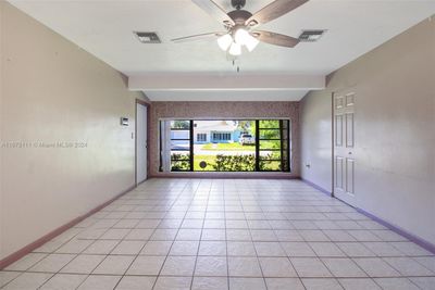 9520 Jamaica Dr, House other with 4 bedrooms, 2 bathrooms and null parking in Cutler Bay FL | Image 3