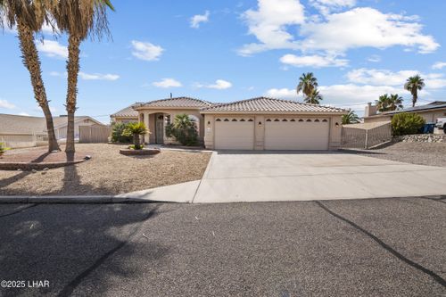 2719 Diablo Dr, Lake Havasu City, AZ, 86406-8446 | Card Image