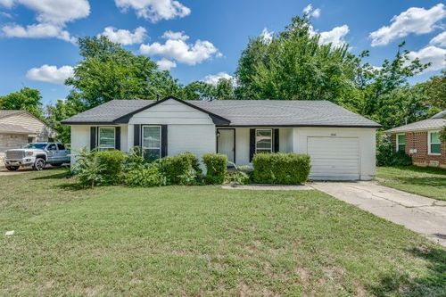944 Old Orchard Rd, Garland, TX, 75041-2935 | Card Image